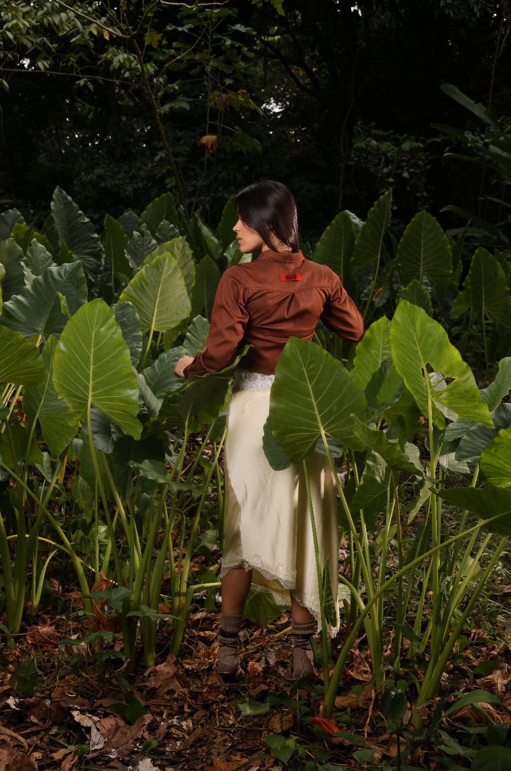 VEIN BUSSINES CROPTOP